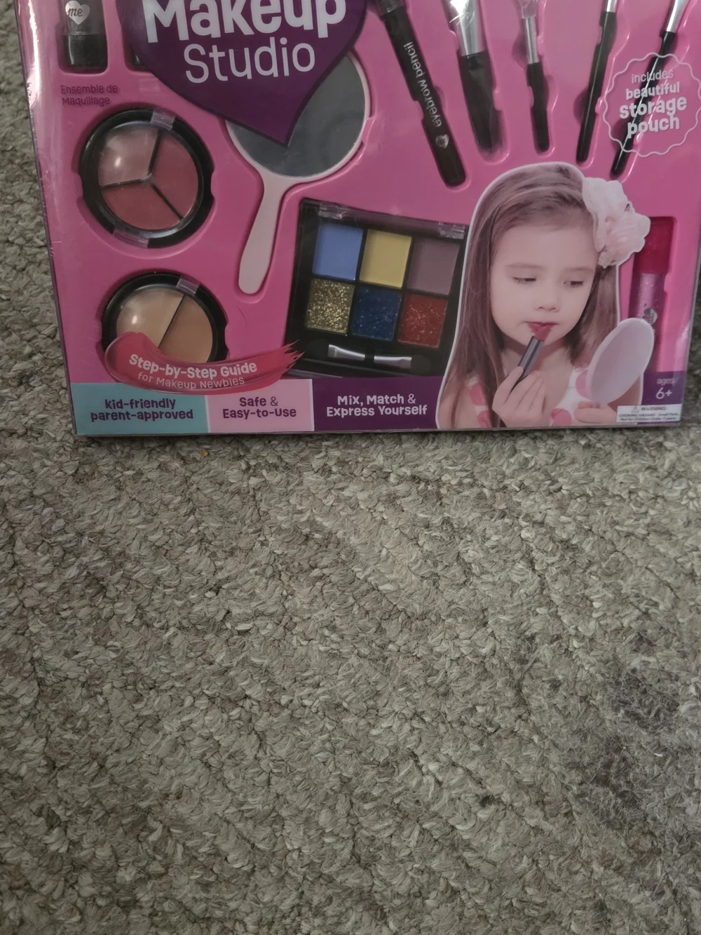 Makeup Studio Kids' Eyeshadow Palette - Pink.